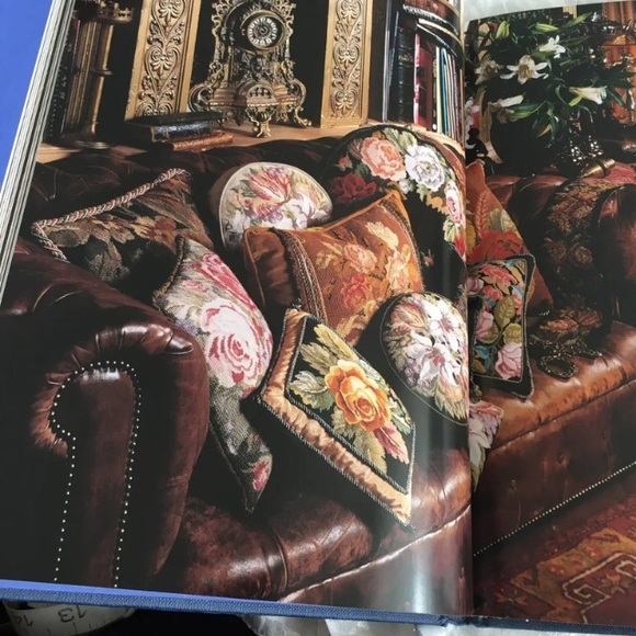 Glorafilia The Ultimate Needlepoint collection book - Picture 7 of 7